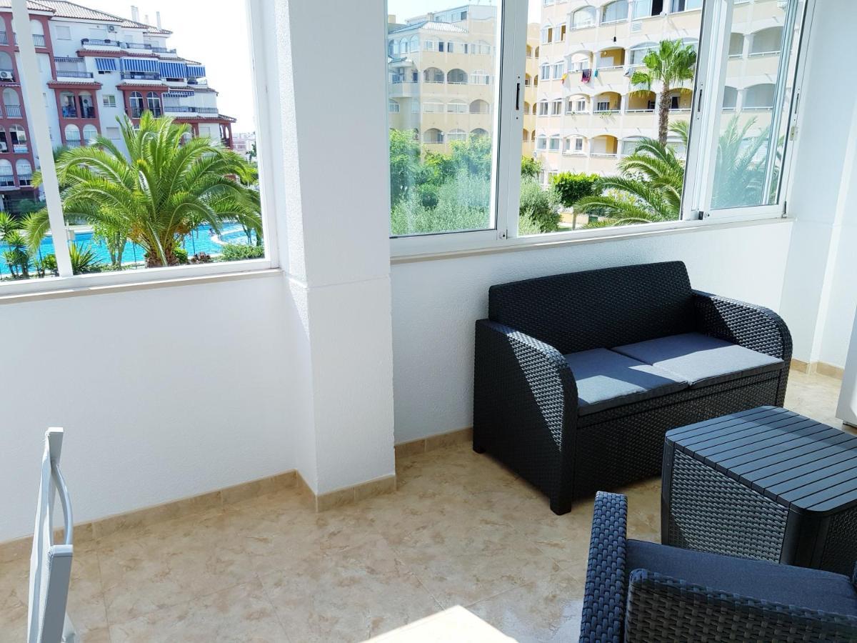 Appartement Torre La Mata 또레비에하 외부 사진